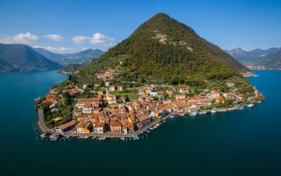 Ausstellung auf Monte Isola, Italien – Auf den Spuren von Christo